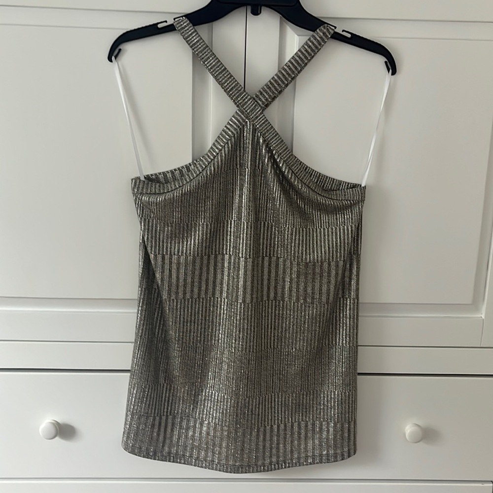 Sleeveless top